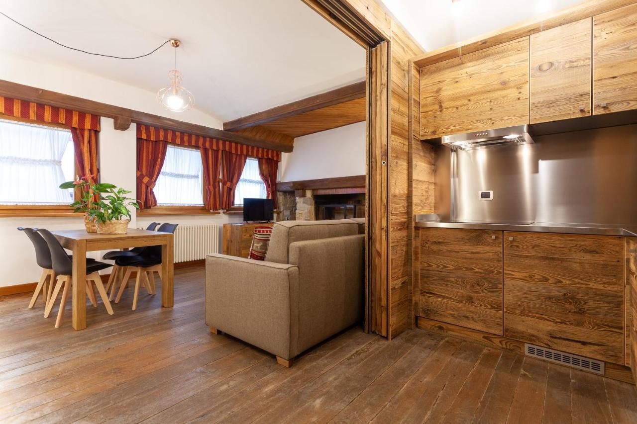 Residence Le Grand Chalet Courmayeur Exteriér fotografie