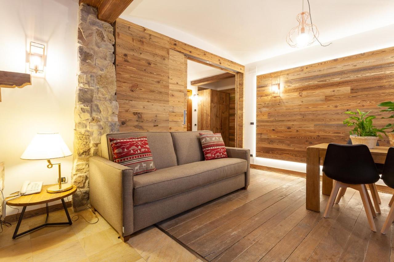 Residence Le Grand Chalet Courmayeur Exteriér fotografie